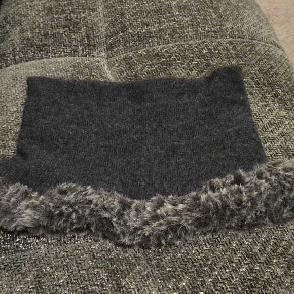 100% Cashmere Super Soft And Cozy Neck Warmer Gray With Fur Yarn Edge Handmade - Picture 7 of 7